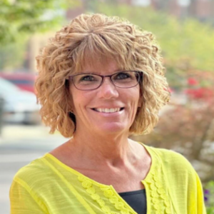 Joanie Dean - Account Manager