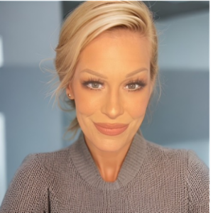 Ashley Green - Agent