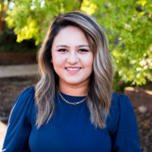 Jovanna Espinoza - Account Manager